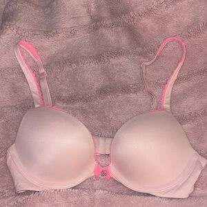 Victoria's Secret Blush Pink Bra